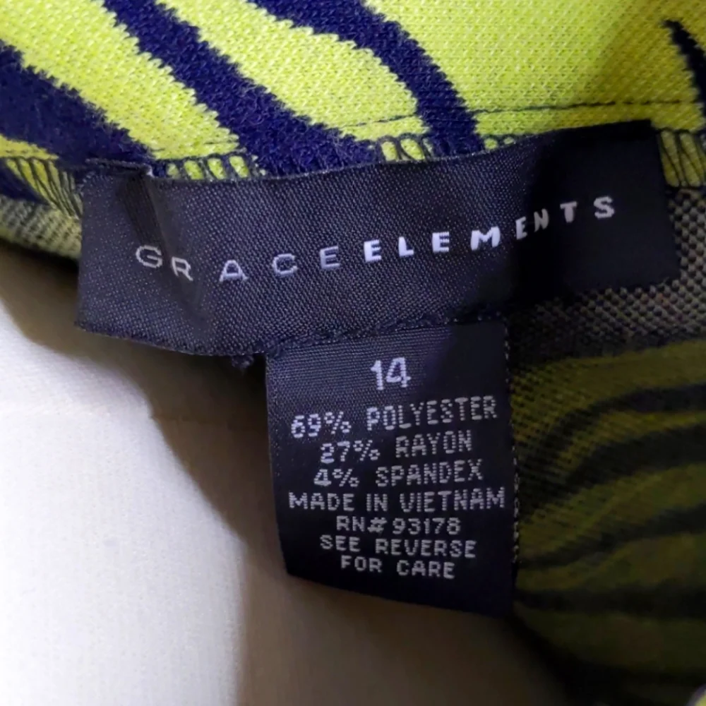 Grace Elements Skirt Dark Blue with Floral Size 14